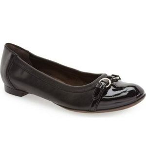 AGL Icon Ballet Flat 37.5 black metallic buckle